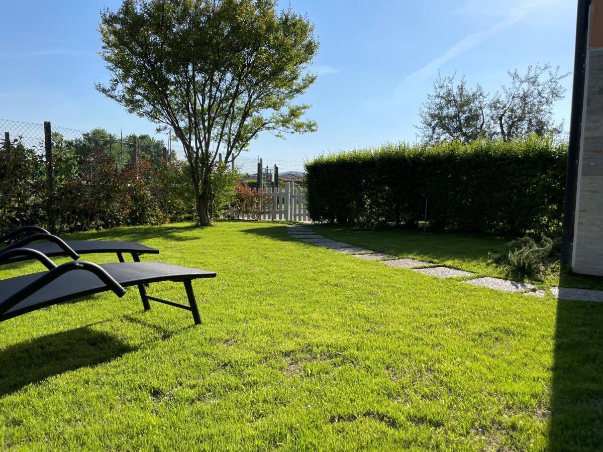 Il Fienile Di Manerba Apartment Manerba del Garda Bagian luar foto